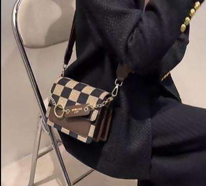 Luxury Checkerboard Fabric Flap Crossbody Sling Bags for Women