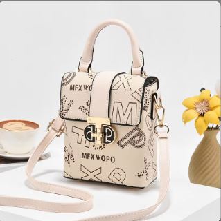Famous Designer Handbag For Ladies, Slingbag - The Fashionista 