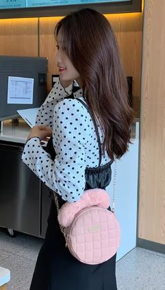 Women's Plush Round Bag Crossbody Chain Bag with Single Strap - 3-The Fashionista 